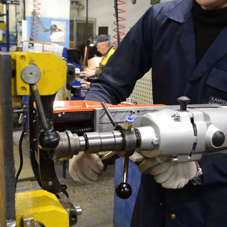 Станок сверлильный магнитный HI-PRO МСМ 55Т 1150 Вт