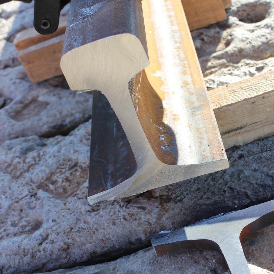 Рельсорезный станок РА-3