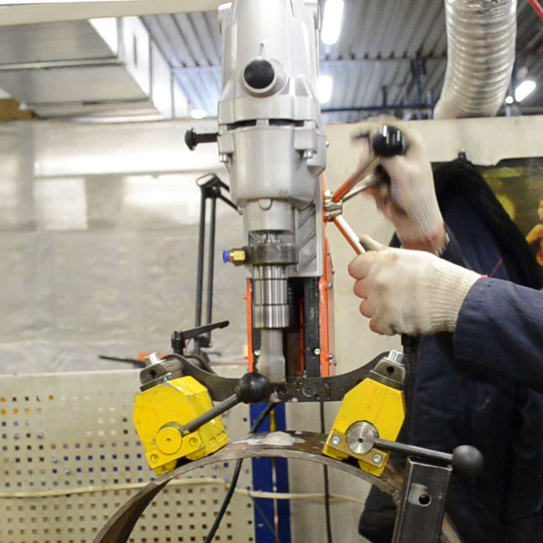 Станок сверлильный магнитный HI-PRO МСМ 55Т 1150 Вт